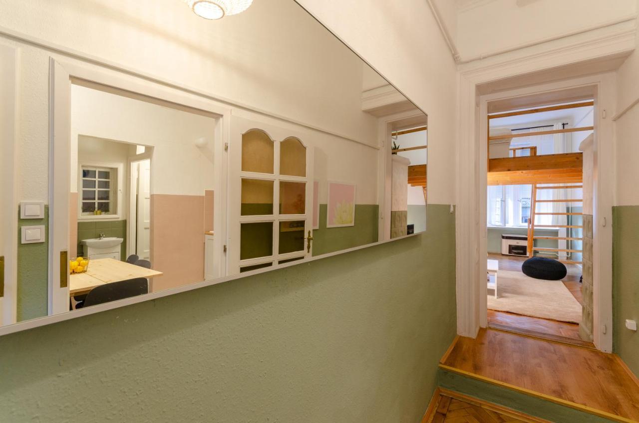 Cosy Apartment In Central District. Budapest Bagian luar foto