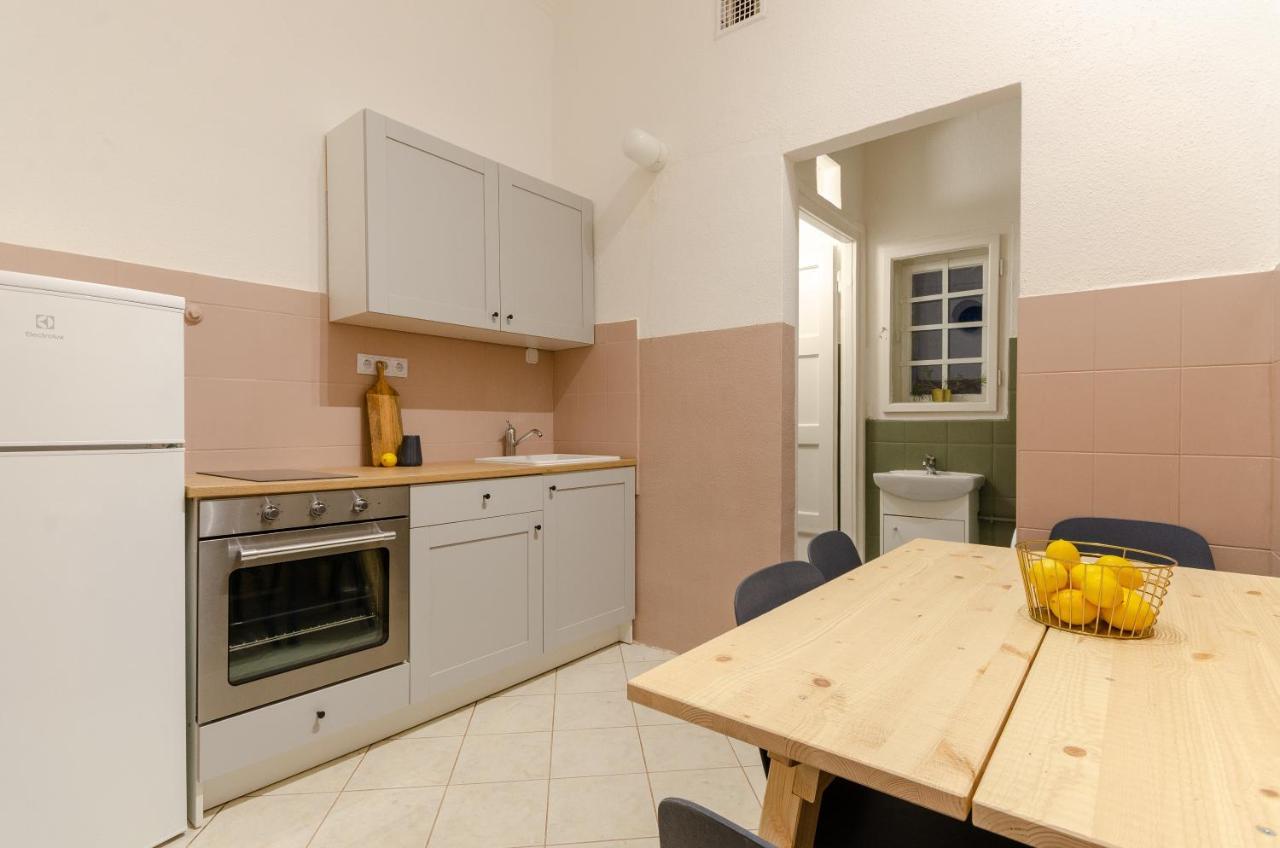 Cosy Apartment In Central District. Budapest Bagian luar foto
